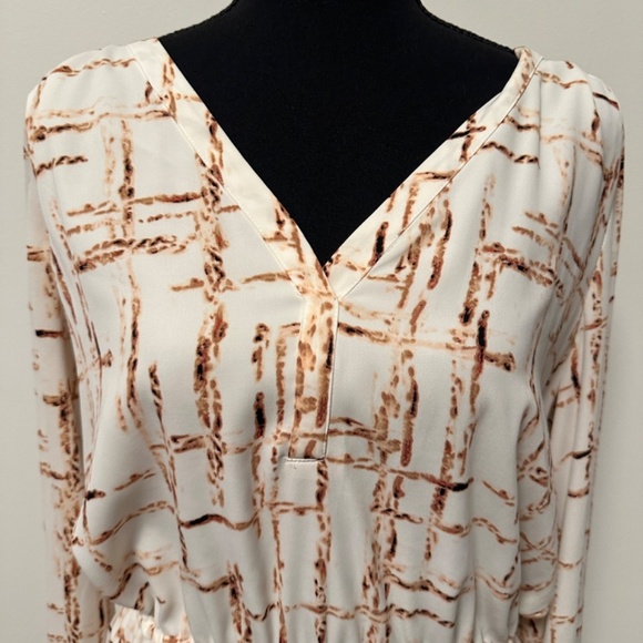 *WHITE HOUSE BLACK MARKET* White x Brown Pattern Long Sleeve Dress Size 10 - Picture 2 of 7